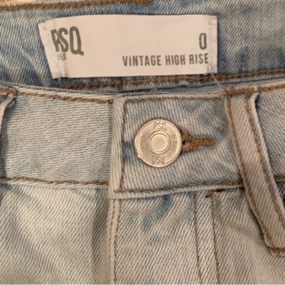 Tilly's RSQ Jean Vintage High Rise Denim Shorts 0 - Picture 4 of 4